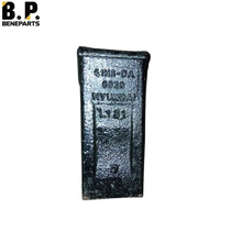 61N6-DA0020 ヒュンダイ R130 バケット歯 歯