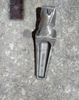 バケット TOOTH TIP アダプター 3892-V33 キャップなし
